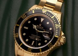 Rolex Submariner Date 16618 -