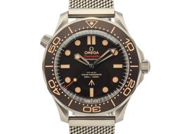 Omega Seamaster Diver 300 M 210.90.42.20.01.001 (2021) - Brown dial 42 mm Titanium case