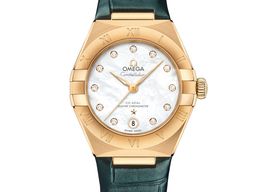 Omega Constellation 131.53.29.20.55.001 (2025) - Parelmoer wijzerplaat 29mm Geelgoud