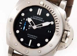 Panerai Luminor Submersible 1950 3 Days Automatic PAM01305 -