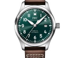 IWC Pilot Mark IW328205 (2025) - Groen wijzerplaat 40mm Staal