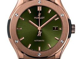 Hublot Classic Fusion 542.OX.8980.LR (2023) - Green dial 42 mm Rose Gold case