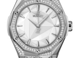 Hublot Classic Fusion 550.NS.2200.RW.1804.ORL20 -