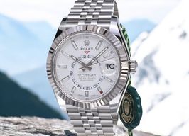 Rolex Sky-Dweller 326934 (2021) - Wit wijzerplaat 42mm Staal