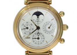 IWC Da Vinci IW3750 (2001) - White dial 39 mm Yellow Gold case