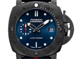 Panerai Submersible PAM01563 (2026) - Blue dial 42 mm Carbon case