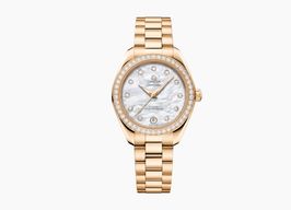 Omega Seamaster Aqua Terra 220.55.30.20.55.001 (2025) - White dial 30 mm Yellow Gold case