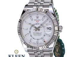 Rolex Sky-Dweller 326934 (2021) - White dial 42 mm Steel case
