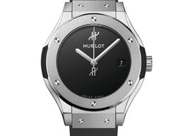 Hublot Classic Fusion 565.NX.1270.RX.MDM (2024) - Black dial 38 mm Titanium case