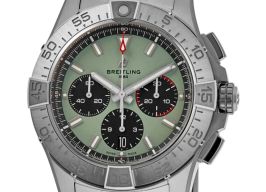 Breitling Avenger AB0147101L1A1 -