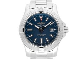 Breitling Avenger A17318 (2022) - 43 mm Steel case