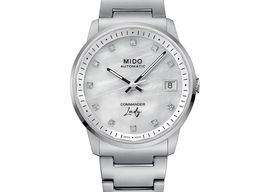 Mido Commander M021.207.11.106.00 (2026) - Pearl dial 35 mm Steel case