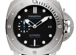 Panerai Luminor Submersible PAM02068 (2025) - Blue dial 42 mm Steel case