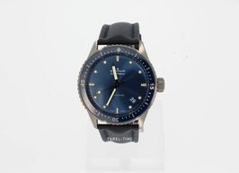 Blancpain Fifty Fathoms Bathyscaphe 5000-0240-O52A (2025) - Blue dial 44 mm Ceramic case