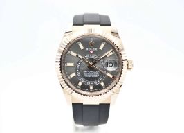 Rolex Sky-Dweller 326235 -