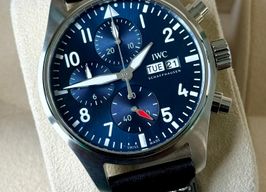 IWC Pilot Chronograph IW388101 (2023) - Blauw wijzerplaat 41mm Staal