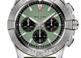 Breitling Avenger AB0147101L1X1 (2026) - Groen wijzerplaat 44mm Staal