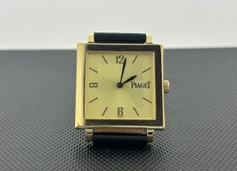 Piaget Altiplano 50930 (Unknown (random serial)) - White dial 31 mm Yellow Gold case