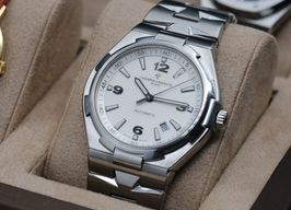 Vacheron Constantin Overseas 47040/B01A-9093 -