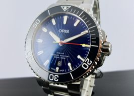 Oris Aquis 01 733 7766 4485-Set (2024) - Blauw wijzerplaat 42mm Staal