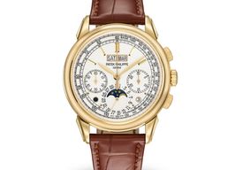 Patek Philippe Perpetual Calendar Chronograph 5270J-001 (2025) - Silver dial 41 mm Yellow Gold case