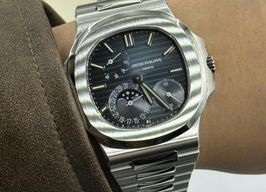 Patek Philippe Nautilus 5712/1A-001 -