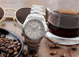 Omega Speedmaster Date 3211.30.00 (Onbekend (willekeurig serienummer)) - Zilver wijzerplaat 40mm Staal