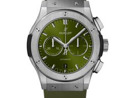 Hublot Classic Fusion Chronograph 541.NX.8970.RX (2025) - Green dial 42 mm Titanium case