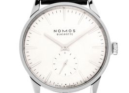 NOMOS Zürich 801 -