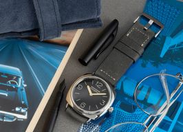 Panerai Special Editions PAM00232 (Onbekend (willekeurig serienummer)) - Zwart wijzerplaat 47mm Staal