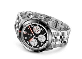 Breitling Super Avi Y233801A1B1A1 -