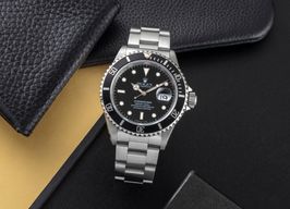 Rolex Submariner Date 16610 (1993) - Zwart wijzerplaat 40mm Staal