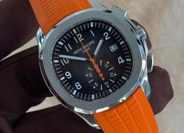 Patek Philippe Aquanaut 5968A-001 (2025) - Black dial 42 mm Steel case