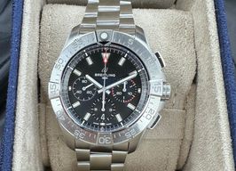 Breitling Avenger AB0147101B1A1 (2024) - Zwart wijzerplaat 44mm Staal