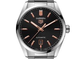 TAG Heuer Carrera Calibre 5 WBN2113.BA0639 (2024) - Zwart wijzerplaat 39mm Staal