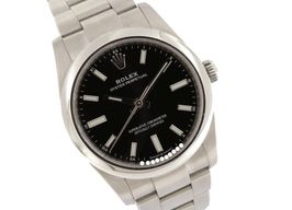 Rolex Oyster Perpetual 34 124200 (2021) - Zwart wijzerplaat 34mm Staal