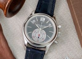 Patek Philippe Annual Calendar Chronograph 5960P (2008) - 40 mm Platinum case