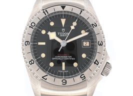Tudor Black Bay M70150-0001 (2021) - Black dial 42 mm Steel case