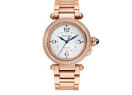 Cartier Pasha WJPA0013 (2023) - Silver dial 35 mm Rose Gold case