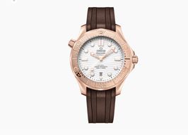 Omega Seamaster Diver 300 M 210.52.42.20.04.001 (2025) - Wit wijzerplaat 42mm Roségoud