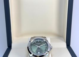 Longines Conquest L3.720.4.02.6 (2025) - Green dial 38 mm Steel case