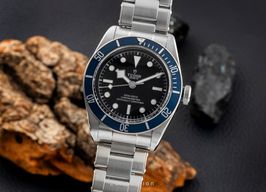 Tudor Black Bay 79230B -