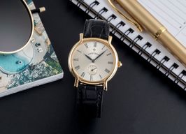 Vacheron Constantin Historiques 92060/000J (1998) - Silver dial 36 mm Yellow Gold case