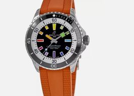Breitling Superocean 42 A17375211B2S3 (2025) - Zwart wijzerplaat 43mm Staal