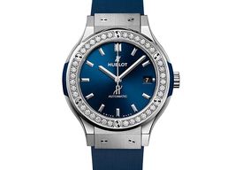 Hublot Classic Fusion Blue 565.NX.7170.RX.1204 -