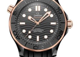 Omega Seamaster Diver 300 M 210.62.44.20.01.001 (2026) - Zwart wijzerplaat 44mm Roségoud