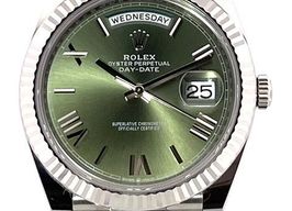 Rolex Day-Date 40 228239 (2022) - Groen wijzerplaat 40mm Witgoud