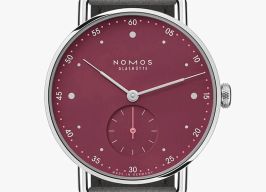 NOMOS Metro 1123.SB (2024) - Red dial 33 mm Steel case