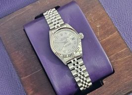 Rolex Lady-Datejust 69174 (1992) - Zilver wijzerplaat 26mm Staal