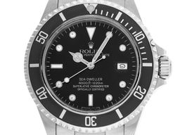 Rolex Sea-Dweller 16660 (1986) - Black dial 40 mm Steel case